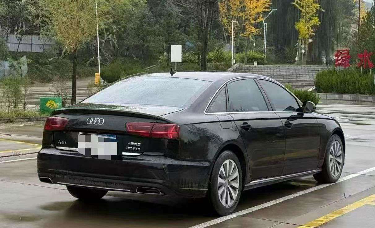 Audi A6 2.5L V6 Automatic Sunroof 6