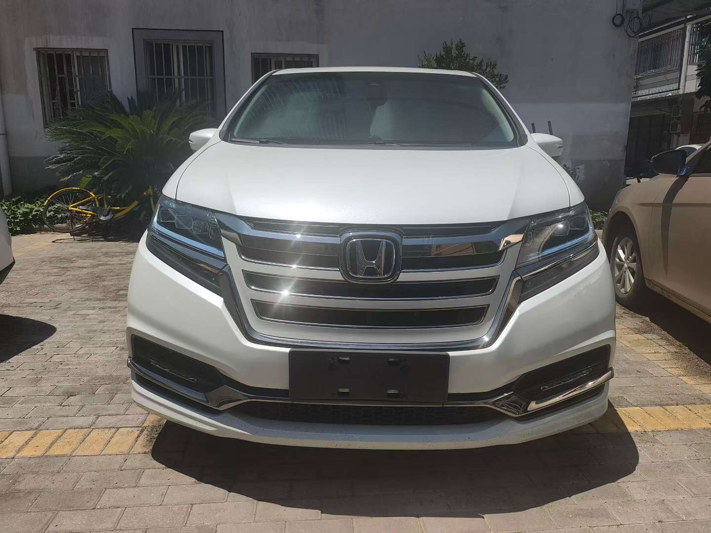 Honda Elysion 2019 2.0 Hybrid Comfort 2