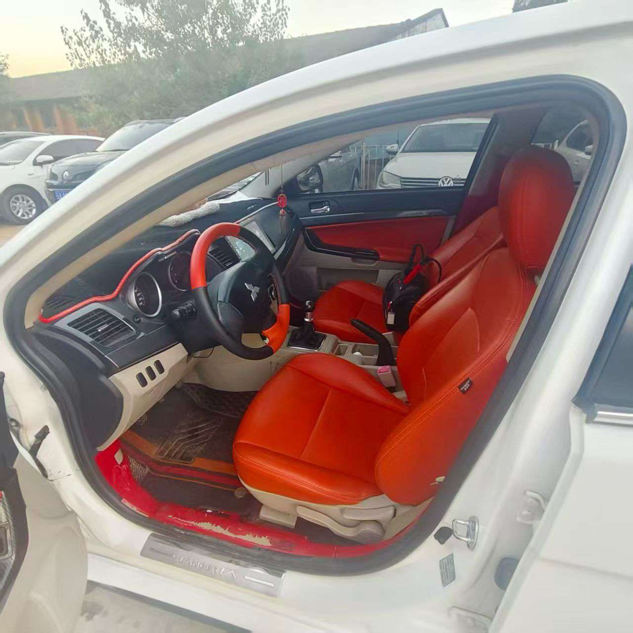 Mitsubishi Lancer 1.8L Manual with Sunroof 5