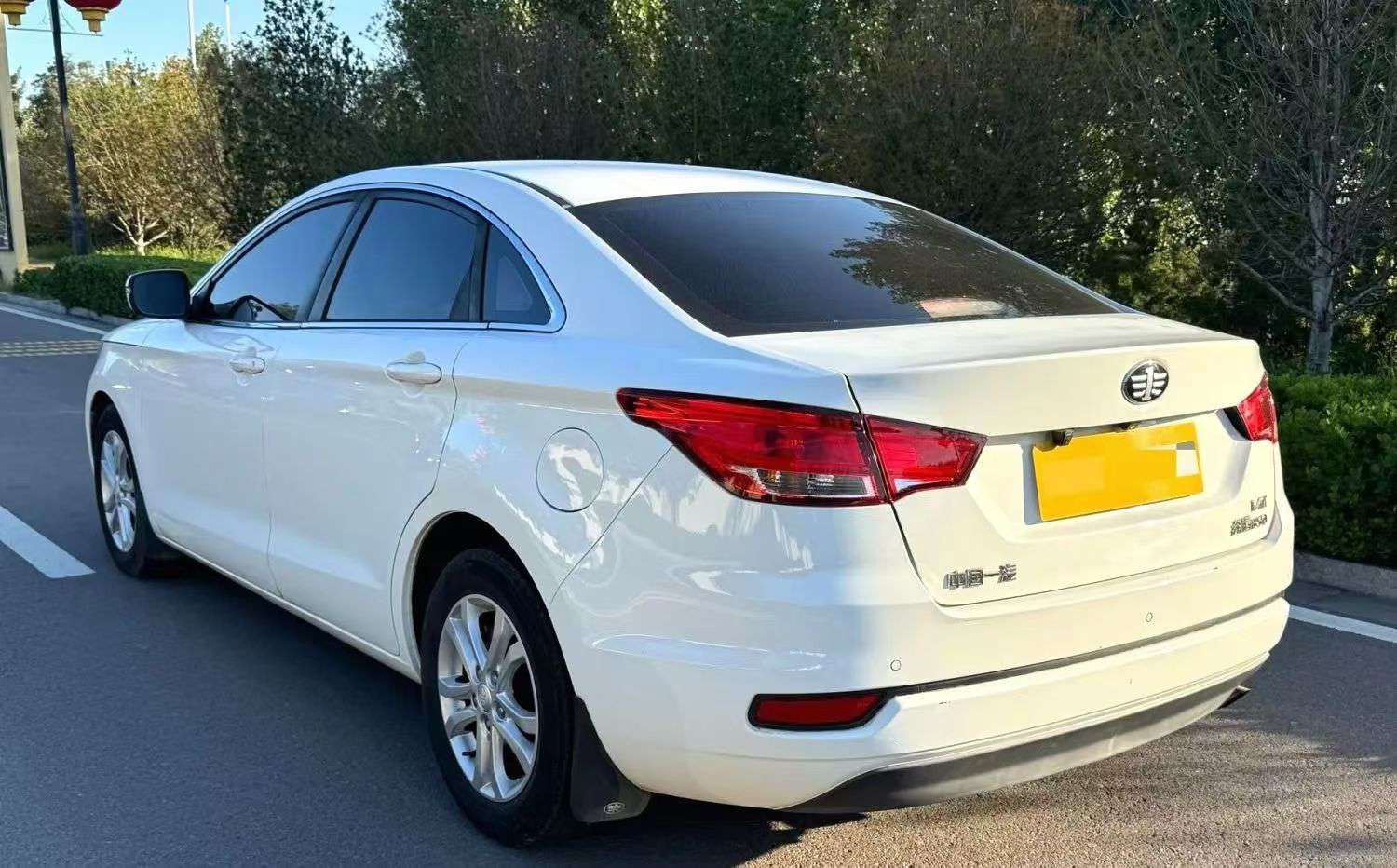 Bestune B50 1.4T Automatic with Sunroof 8