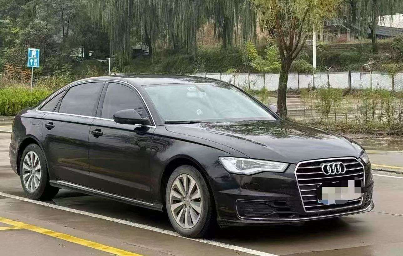 Audi A6 2.5L V6 Automatic Sunroof 3