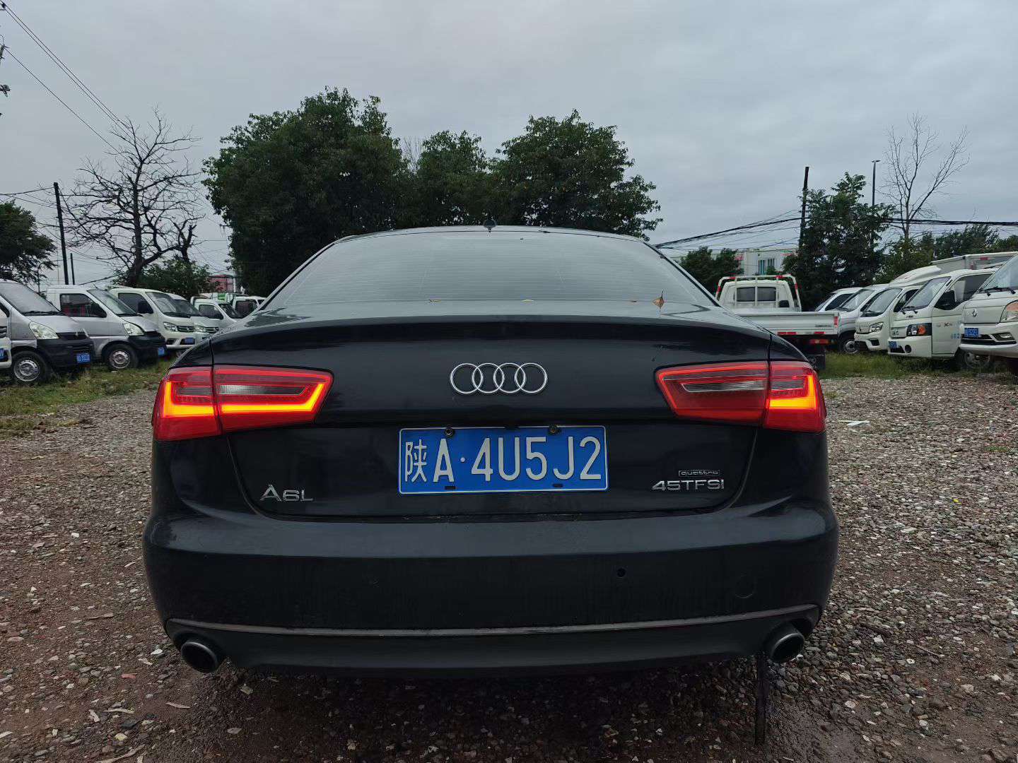 Audi A6 2.5L V6 Automatic with Sunroof 8