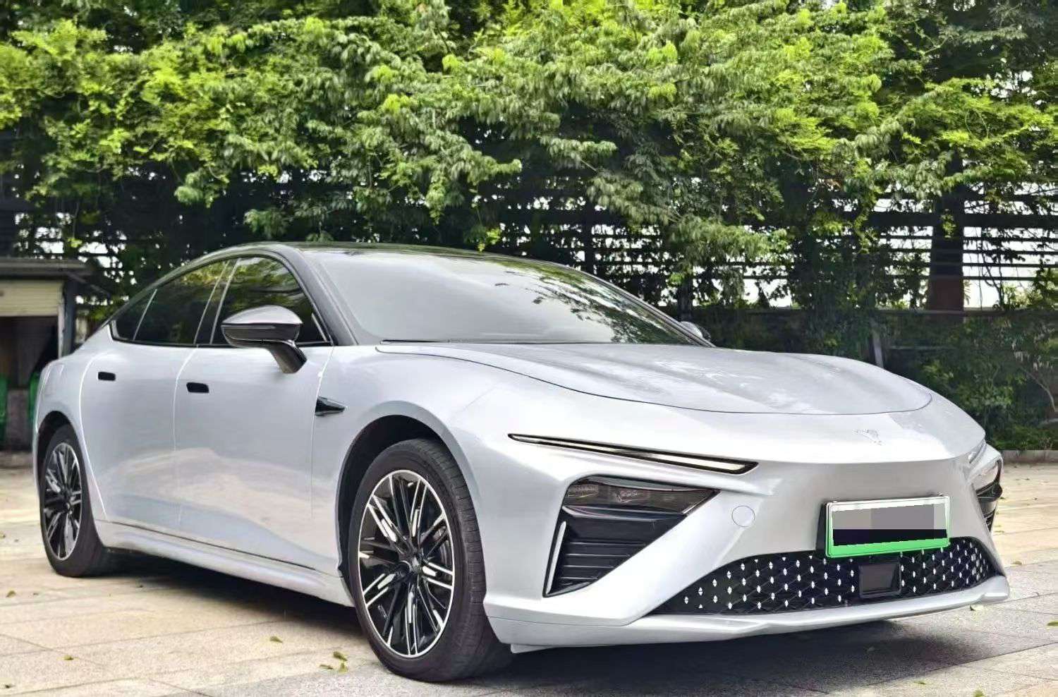 Neta S Coupe 1060 Lete Edition Hybrid 3