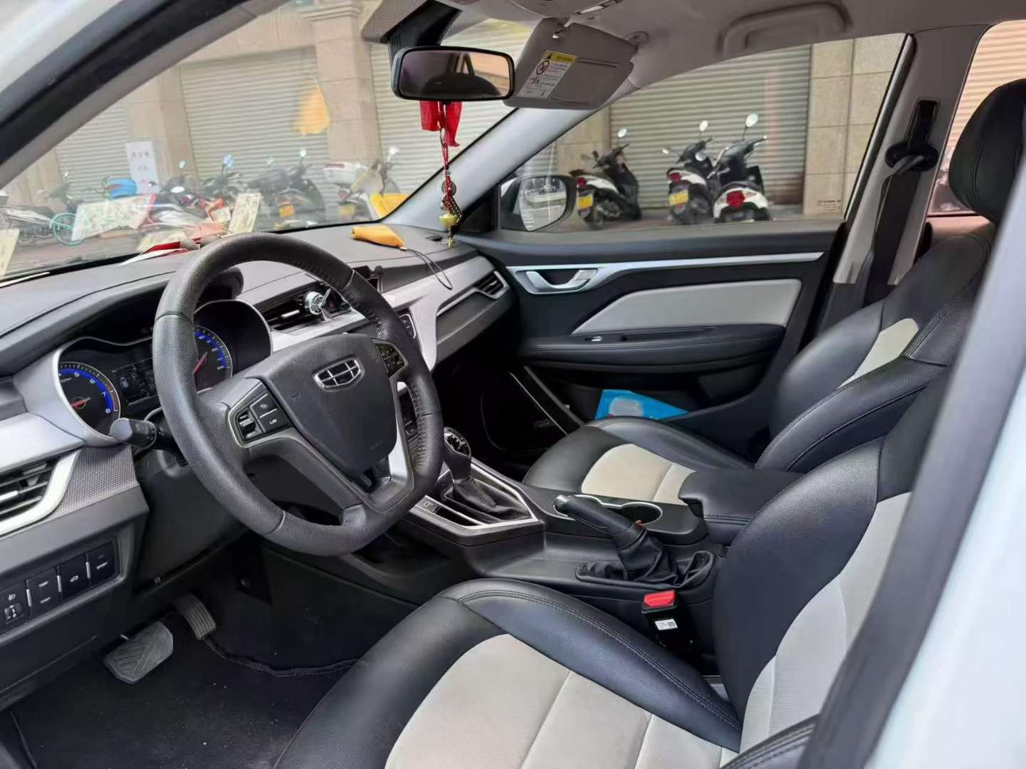 Geely Vision 1.5L CVT Asian Games Edition 3