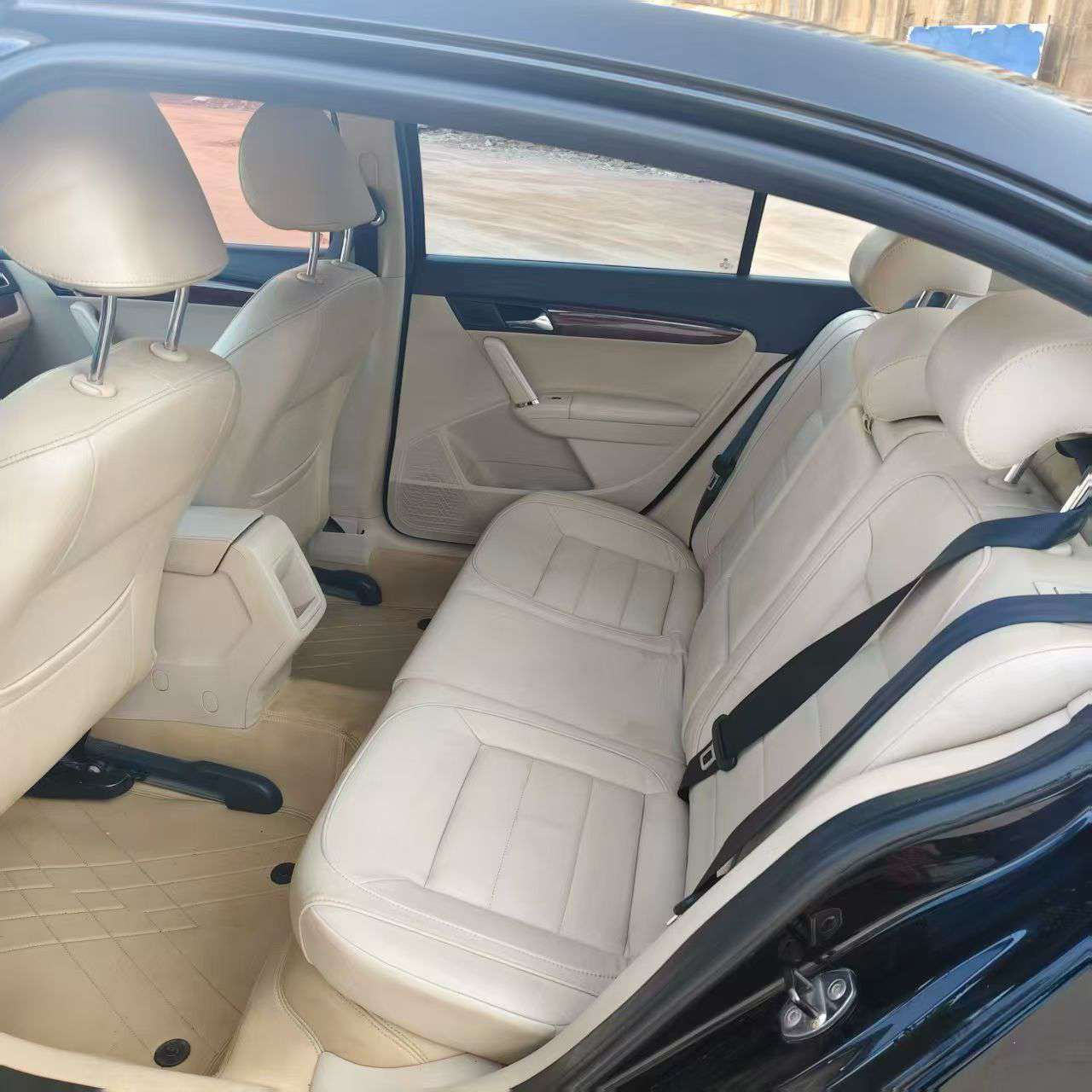 Volkswagen Lavida 7