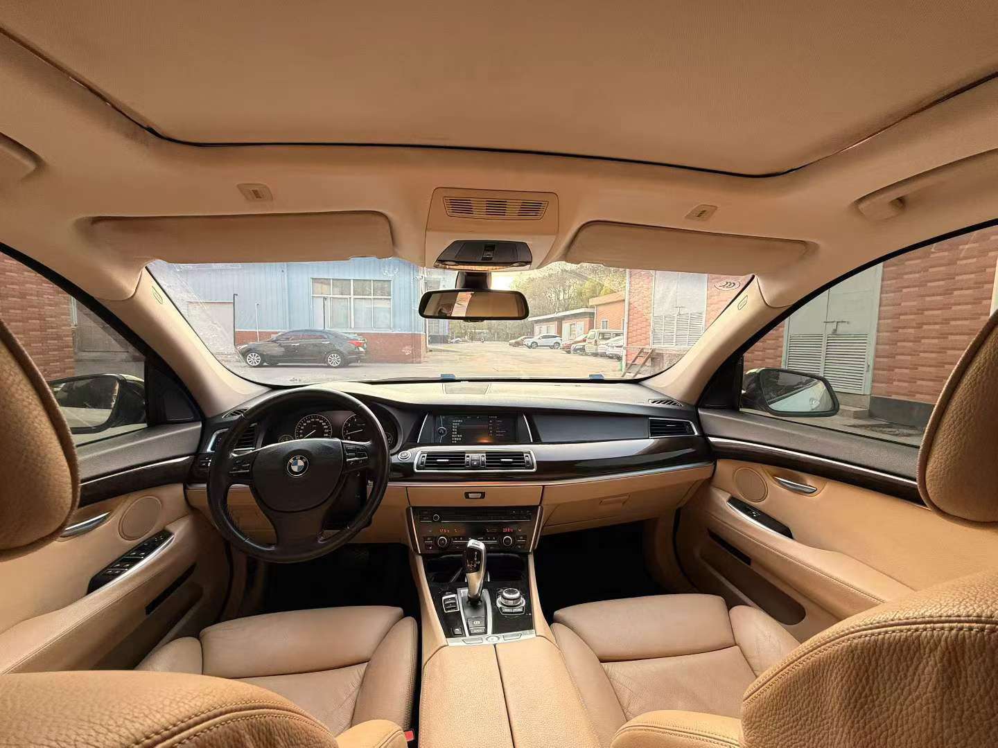 BMW 5 Series GT 2012 535GT 6