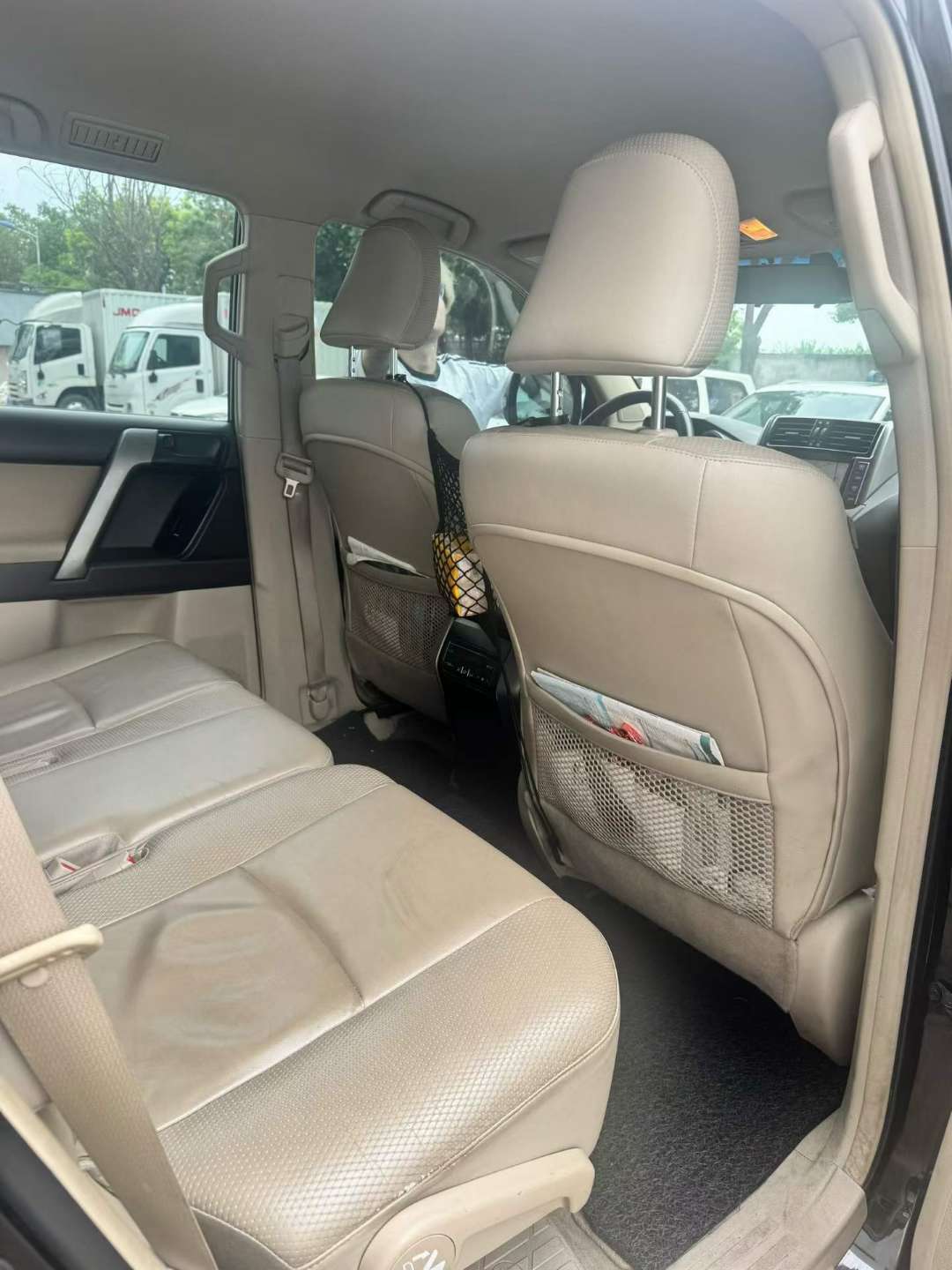 Toyota Prado TX 2.7L Luxury 6