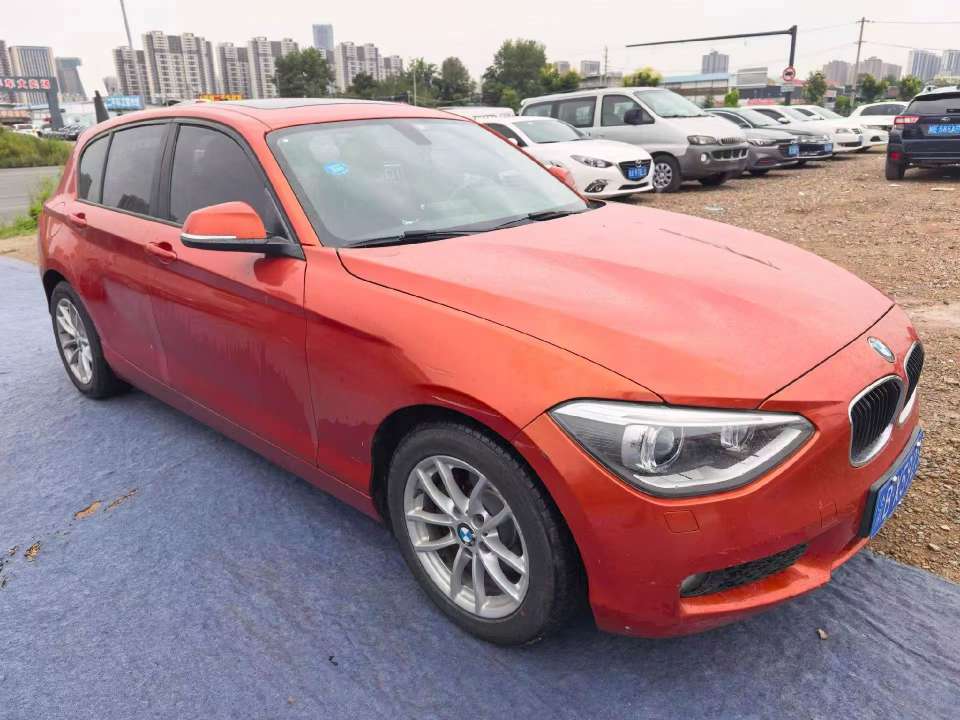 BMW 1 Series 118i Automatic High Trim 2