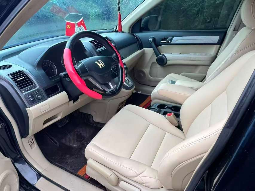 Honda CR-V 2010 2.0L 4WD with Sunroof 4