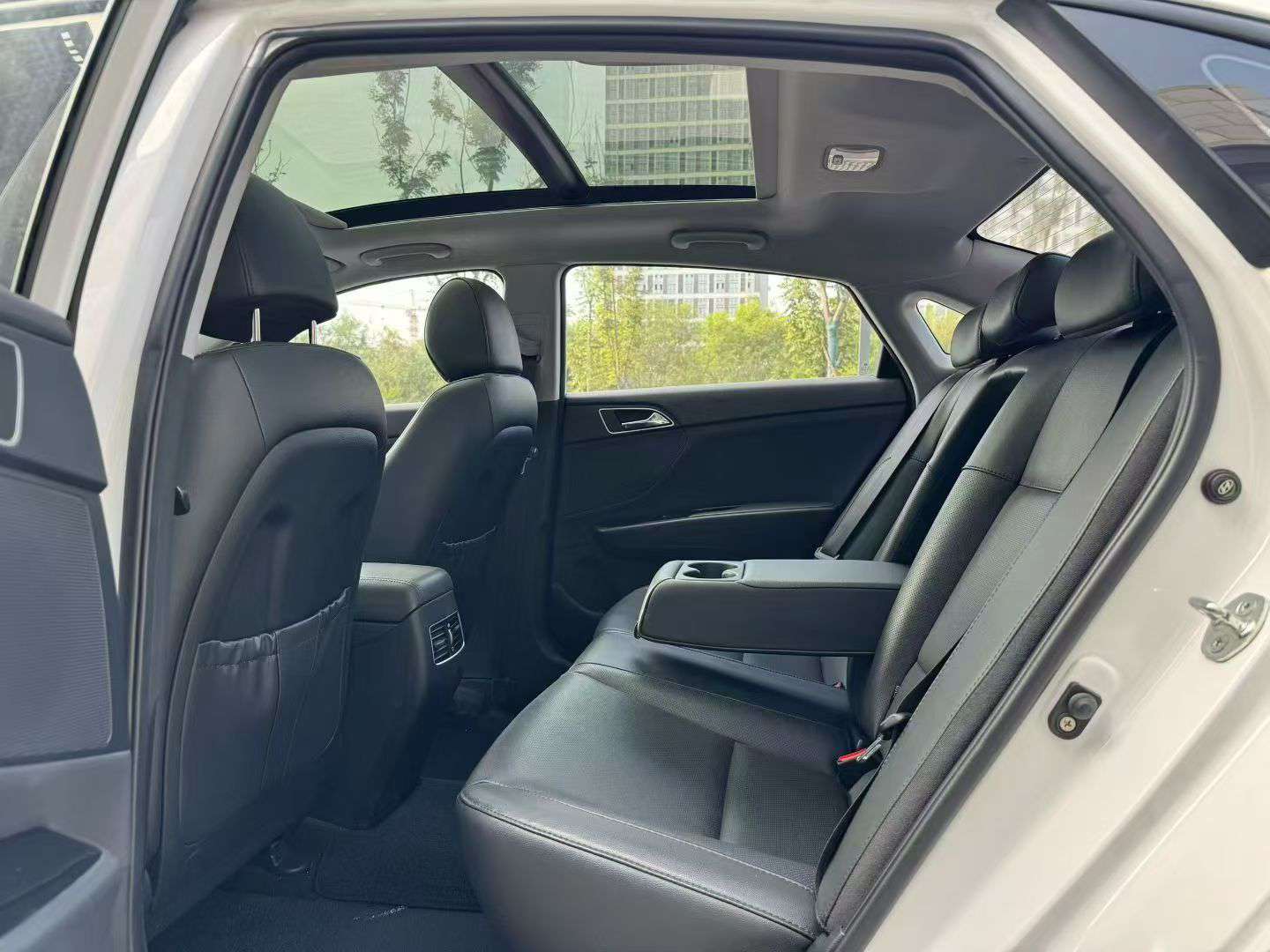 Hyundai Mistra 6
