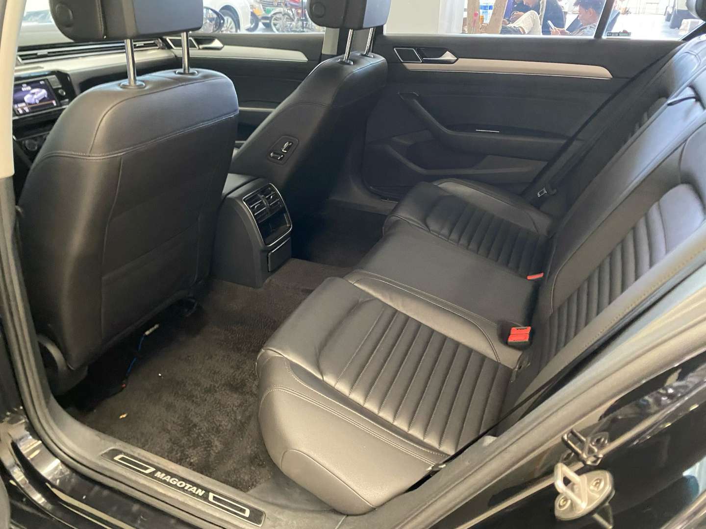 Volkswagen Magotan 1.8T 5