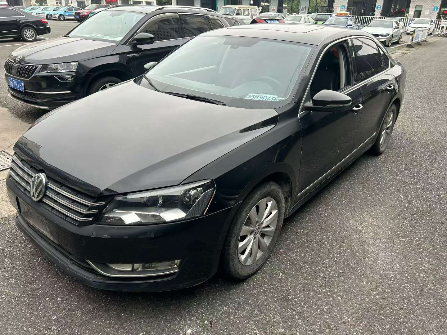 Volkswagen Passat 2