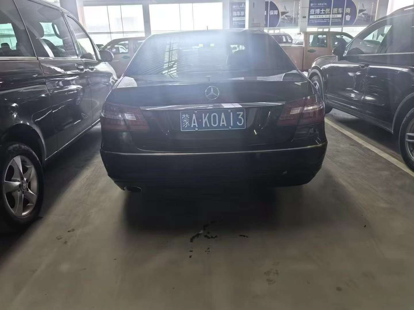 Mercedes-Benz E-Class 2011 E200 4
