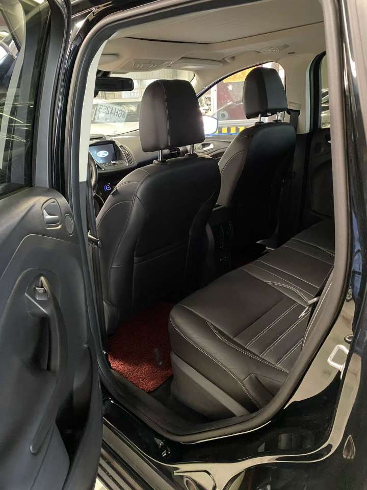 Ford Kuga 1.5T Automatic High Trim 8
