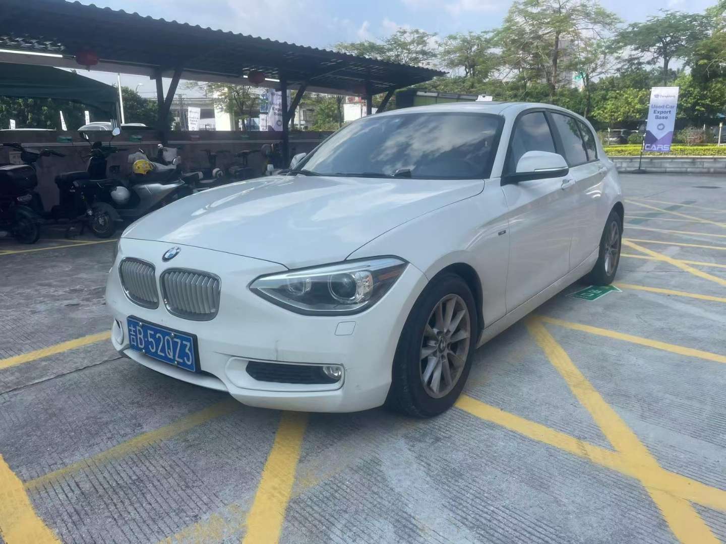 BMW 1 Series 116i 1.6T Urban Model 2