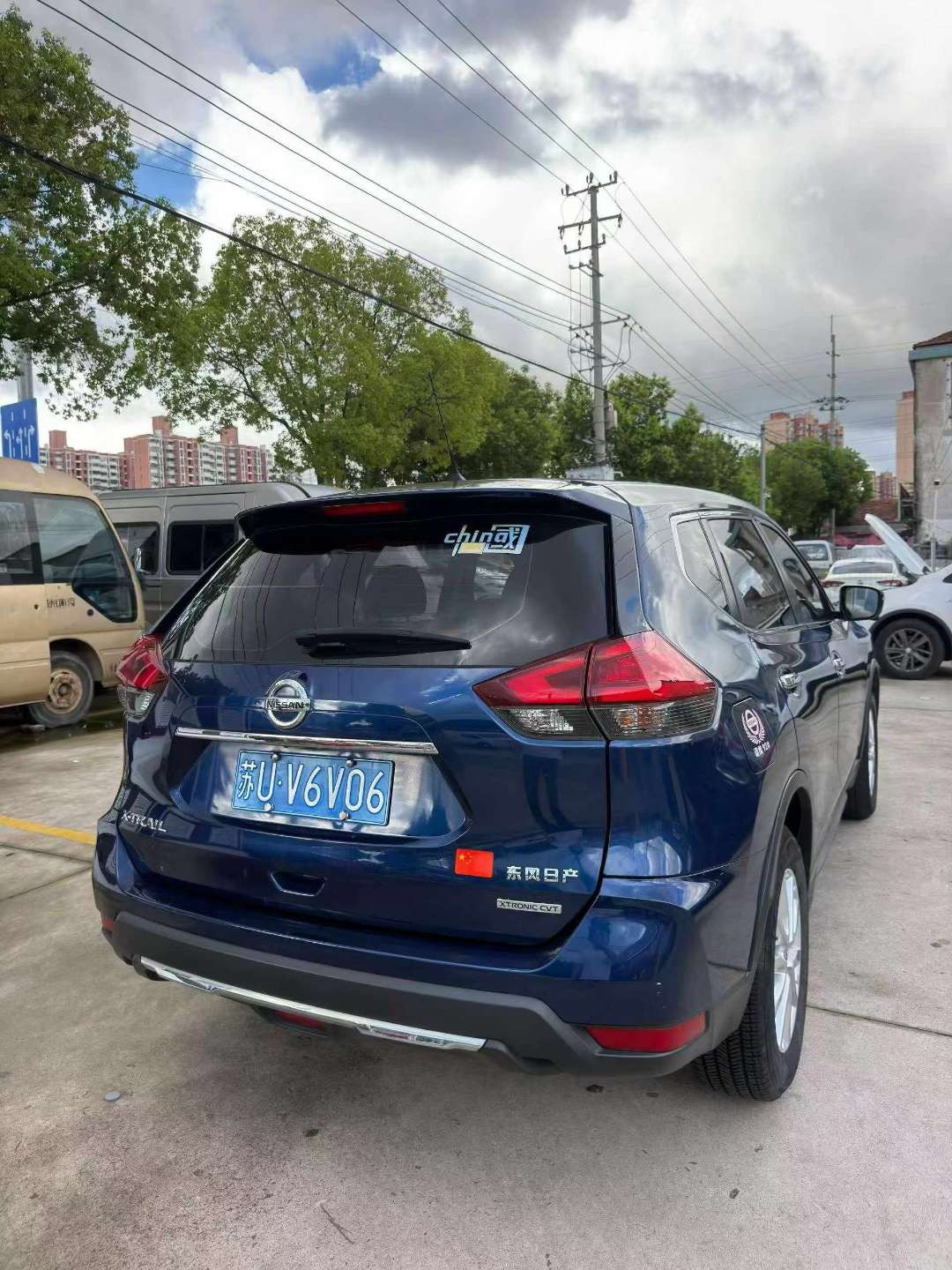 Nissan X-Trail 2.0L Smart Connect Premium Edition 4