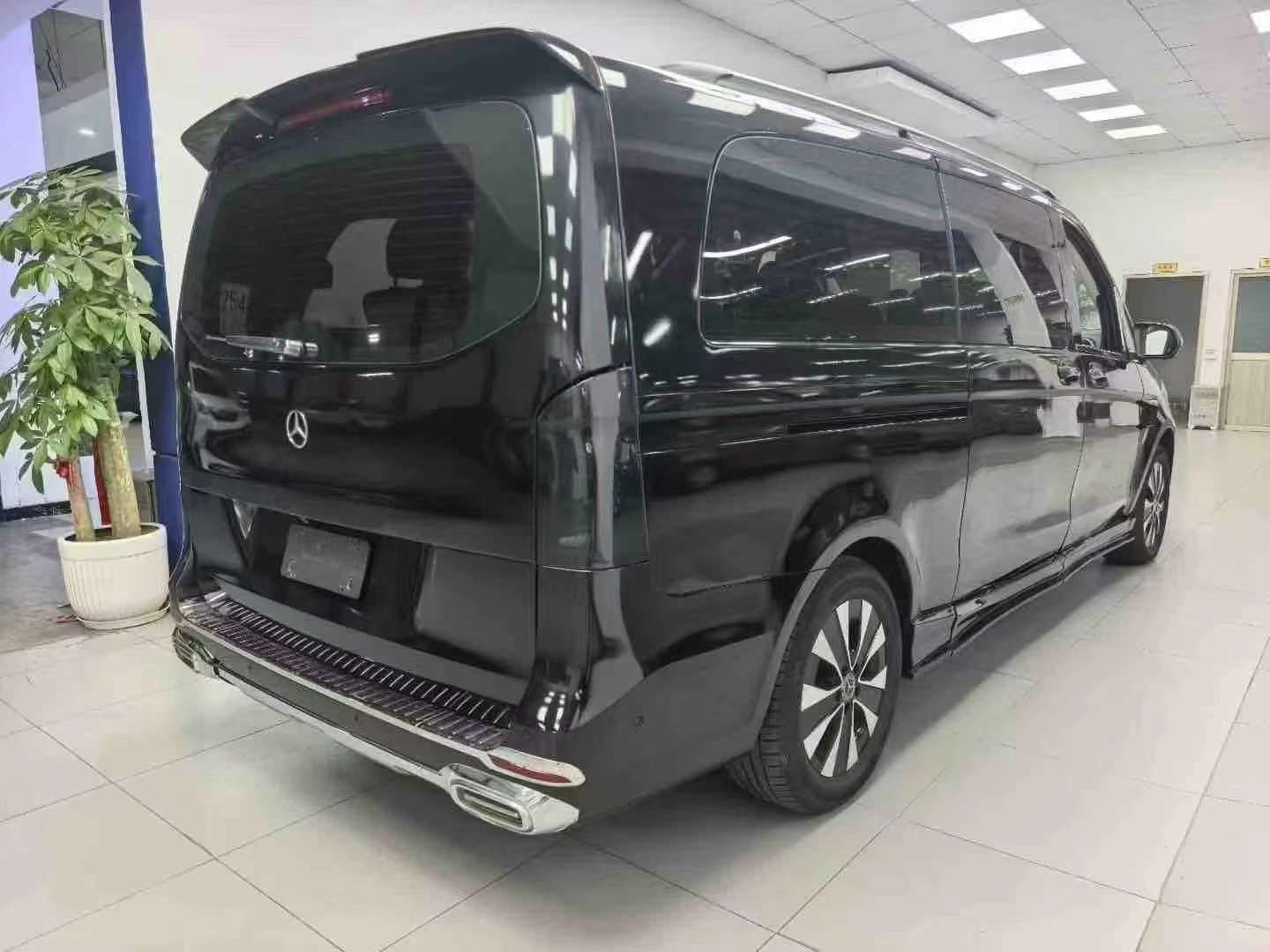 Mercedes-Benz Vito Double-door Vito 6