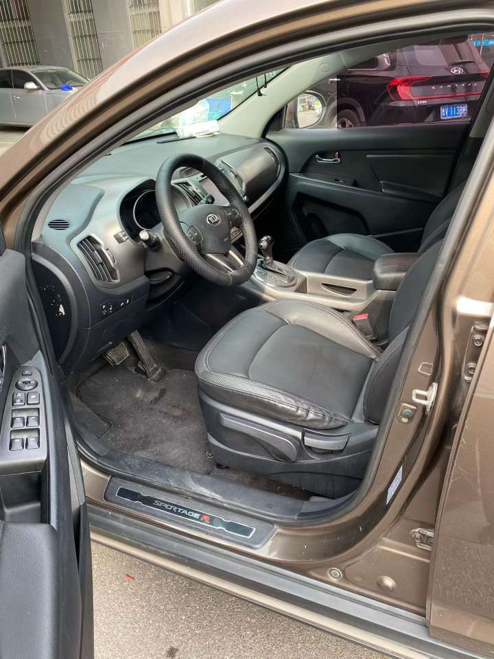 Kia Sportage 2015 2.0L Automatic High Trim 7
