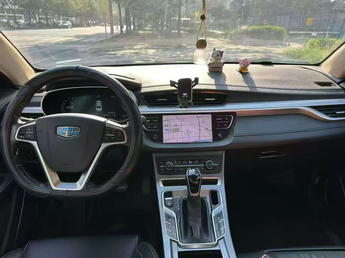 Geely Emgrand 1.5L Automatic Sunroof 4