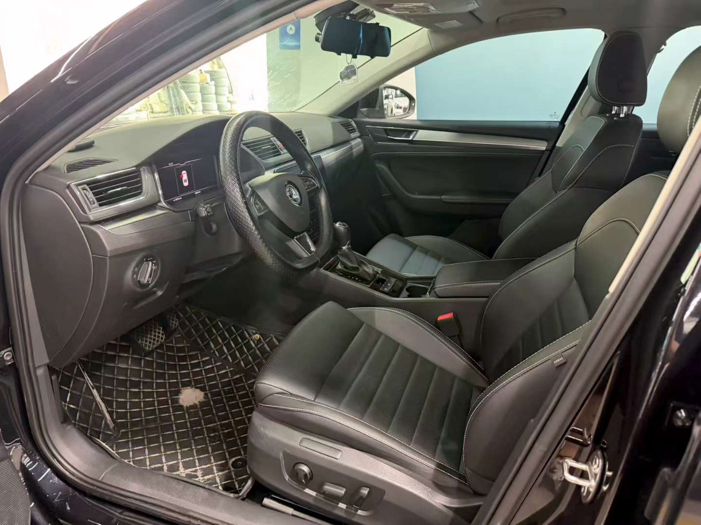 Skoda Superb 2021 1.4T Comfort Edition 6