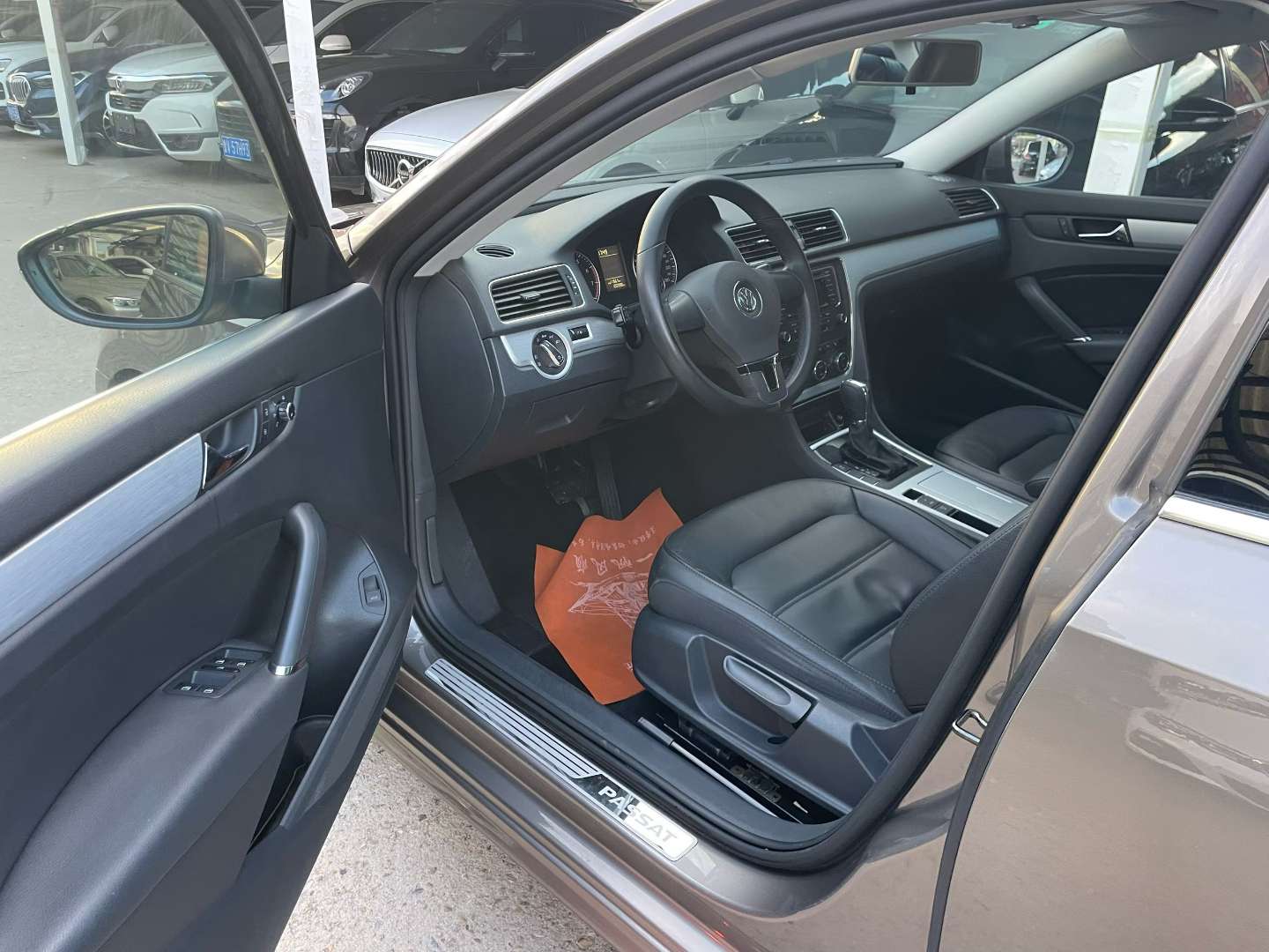 Volkswagen Passat 1.8T Automatic 2