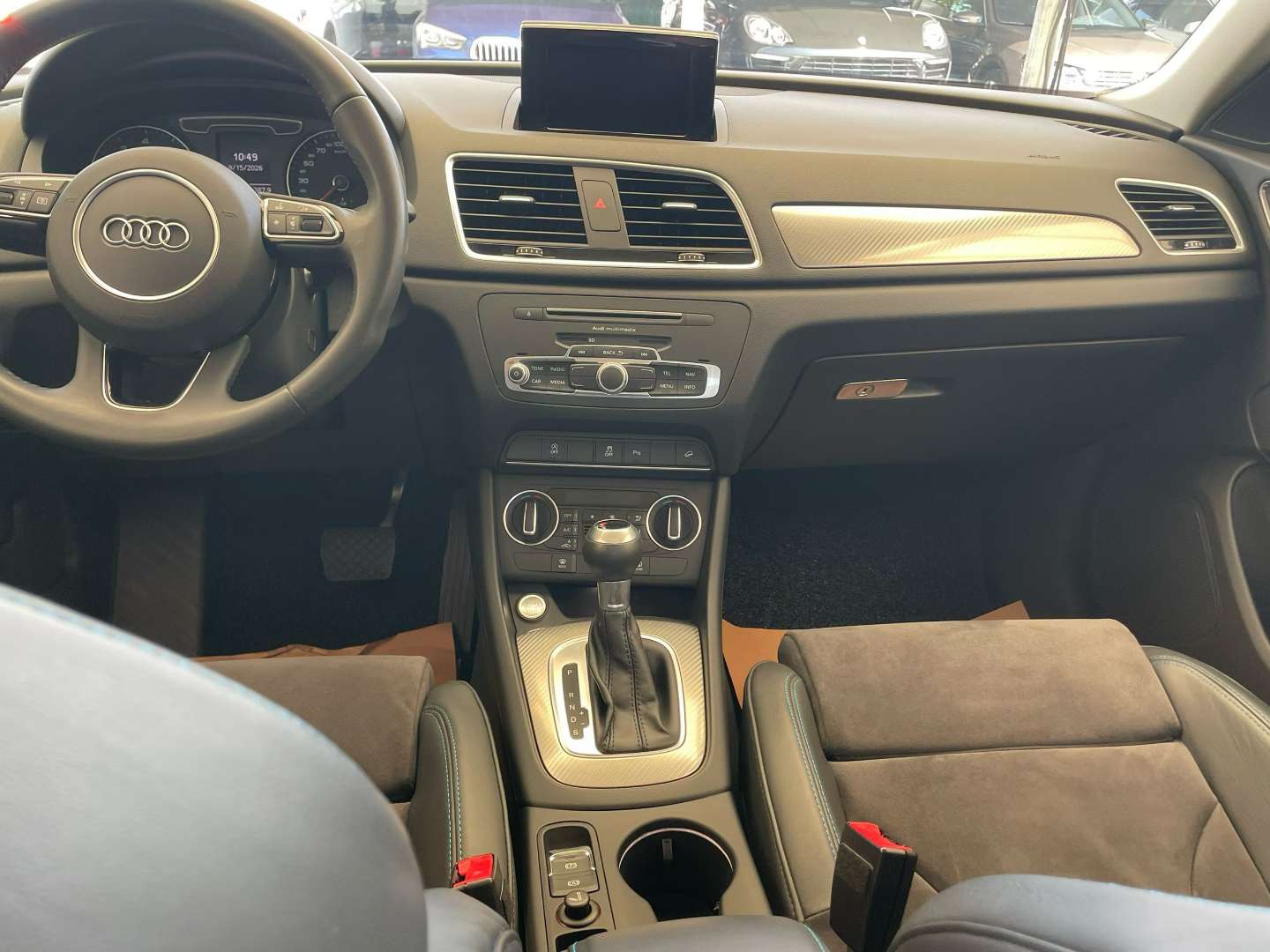Audi Q3 Sport Edition 35T 4