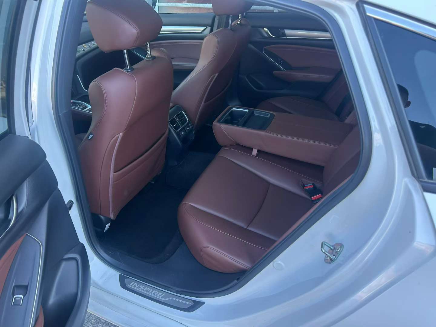 Honda Inspire 2.0 Panoramic Sunroof 4