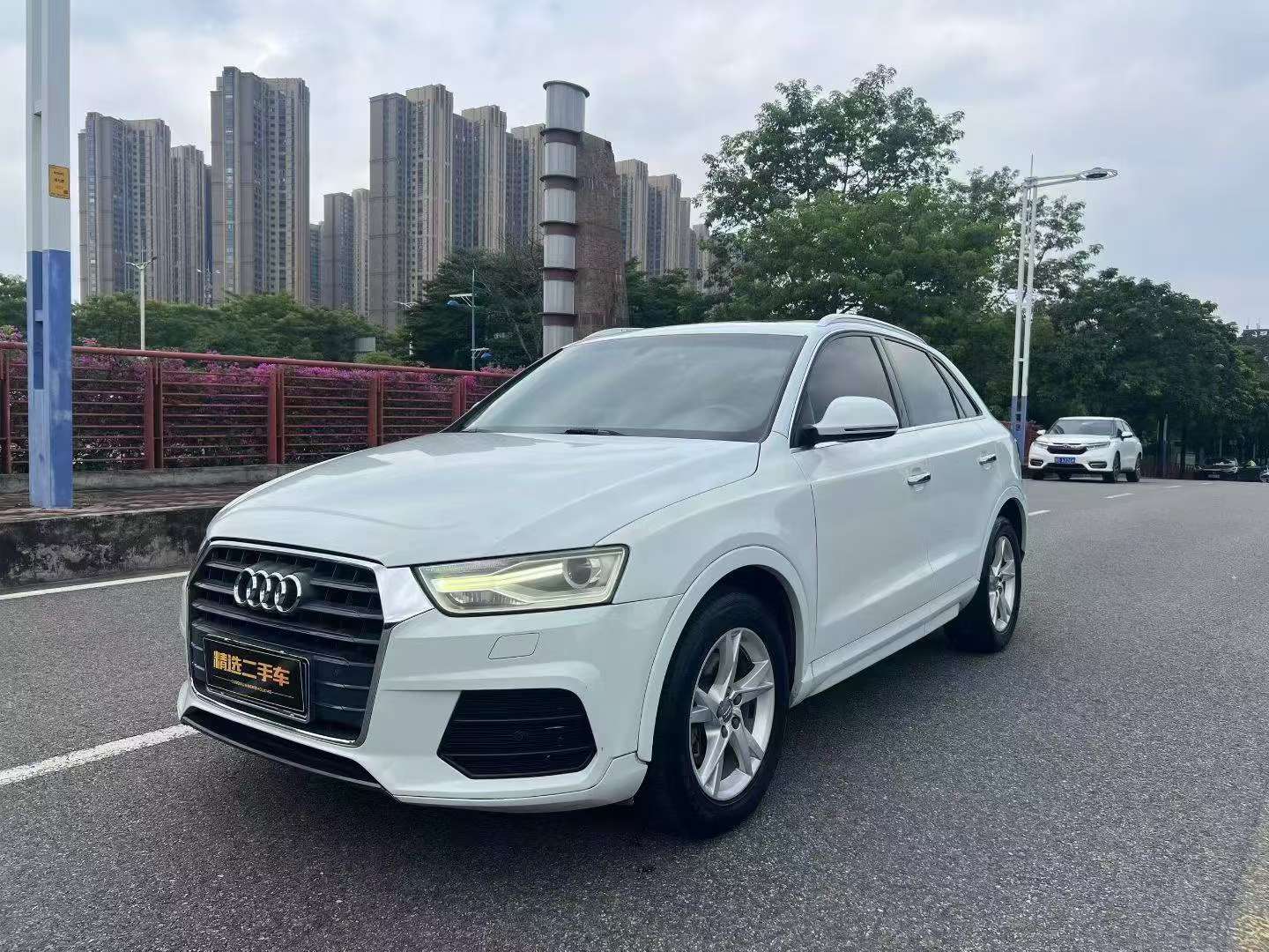 Audi Q3 1.4T TFSI Style 3
