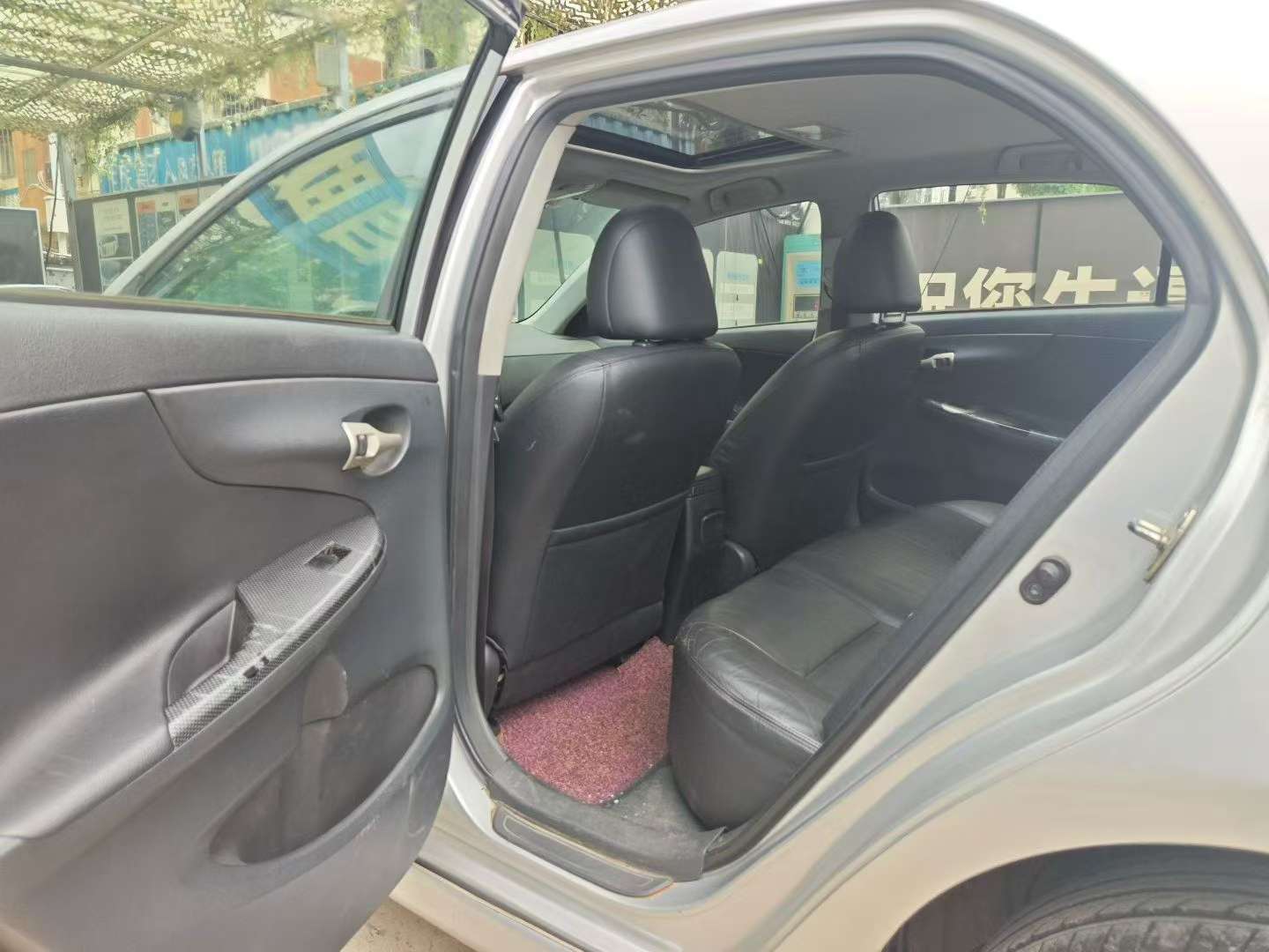 Toyota Corolla 1.8L Automatic GLX-S 5