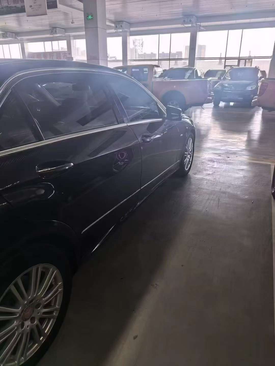 Mercedes-Benz E-Class 2011 E200 2