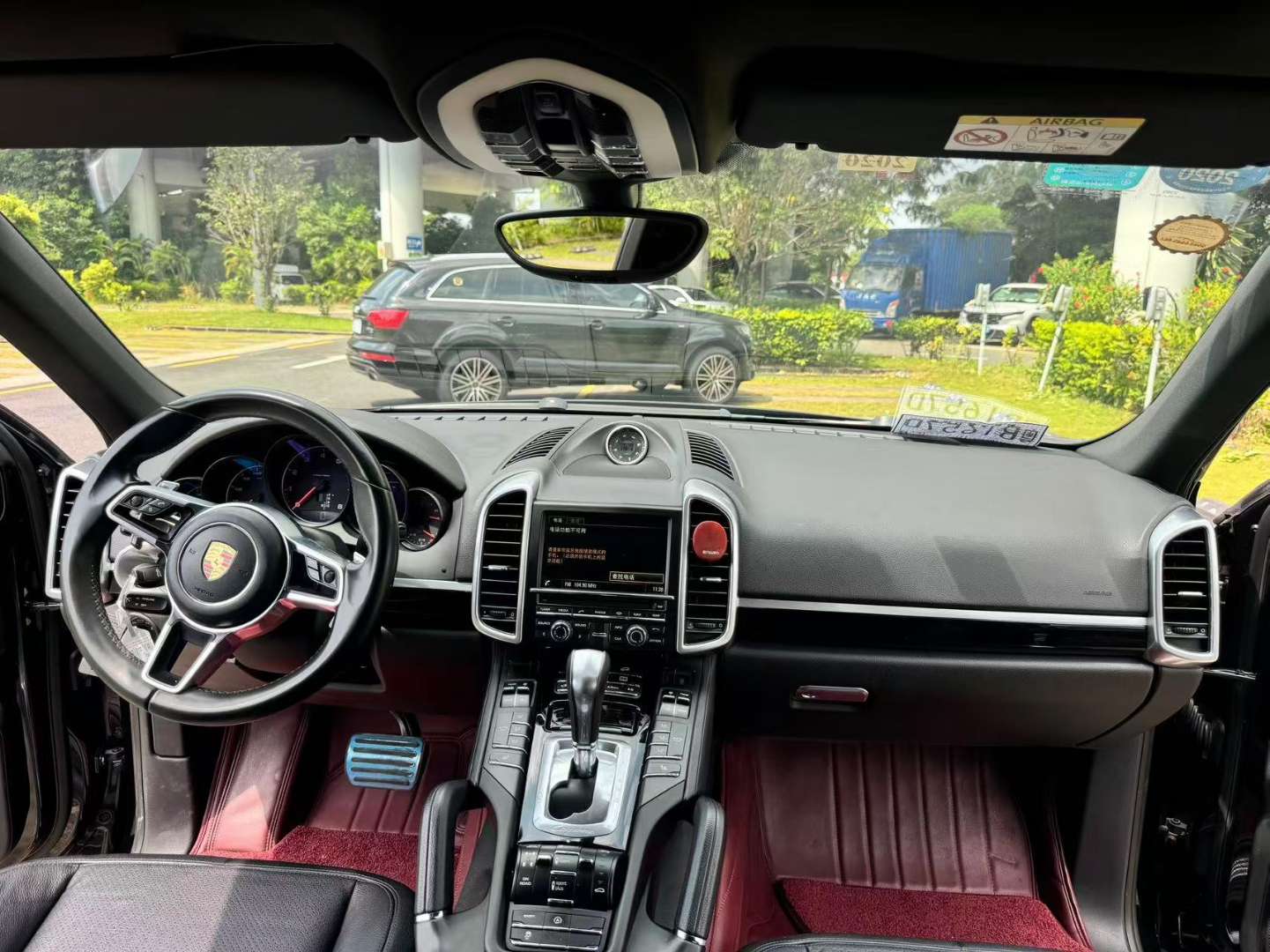 Porsche Cayenne 3.0T Optional Bose Sound System, Compass, Height Adjustment 5