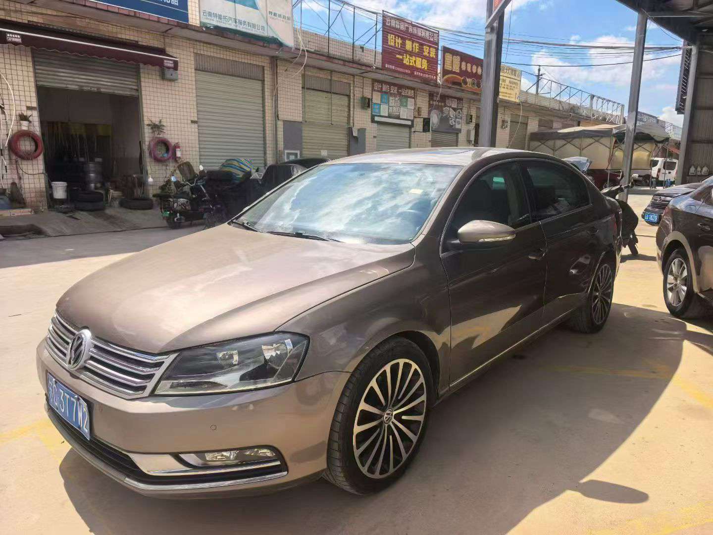 Volkswagen Magotan 2015