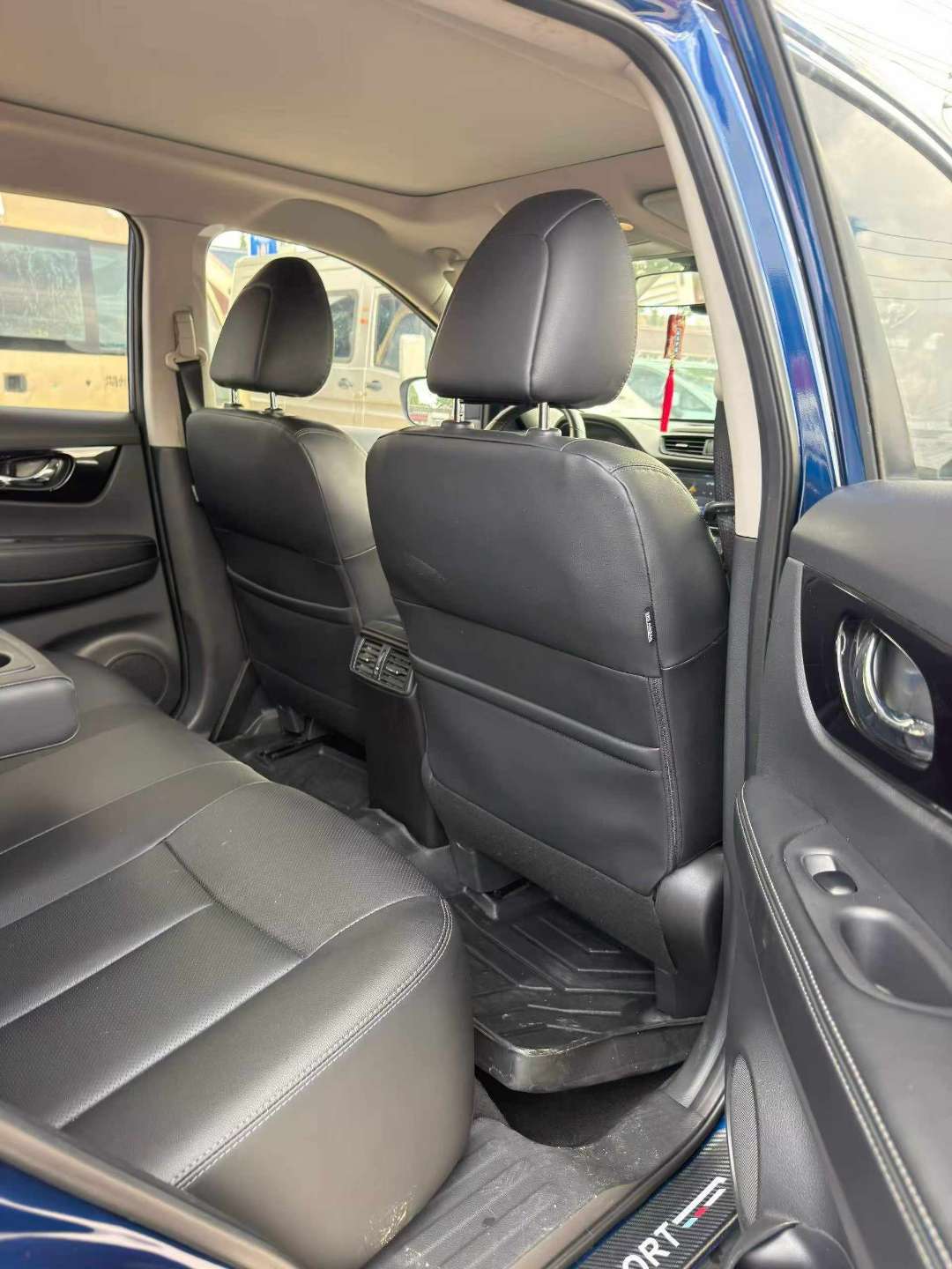 Nissan X-Trail 2.0L Smart Connect Premium Edition 8