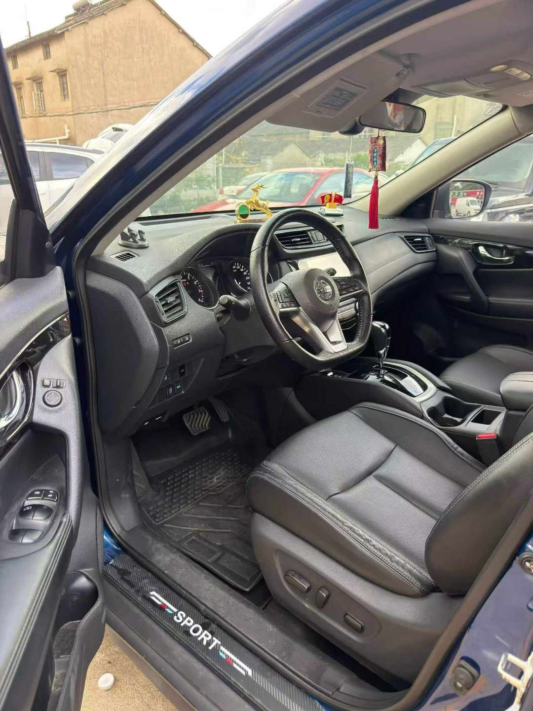 Nissan X-Trail 2.0L Smart Connect Premium Edition 5