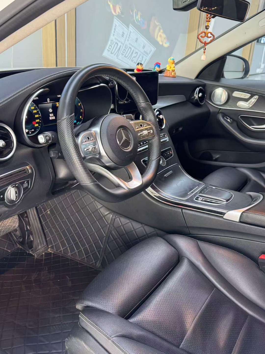 Mercedes-Benz C-Class 2021 C260L 4