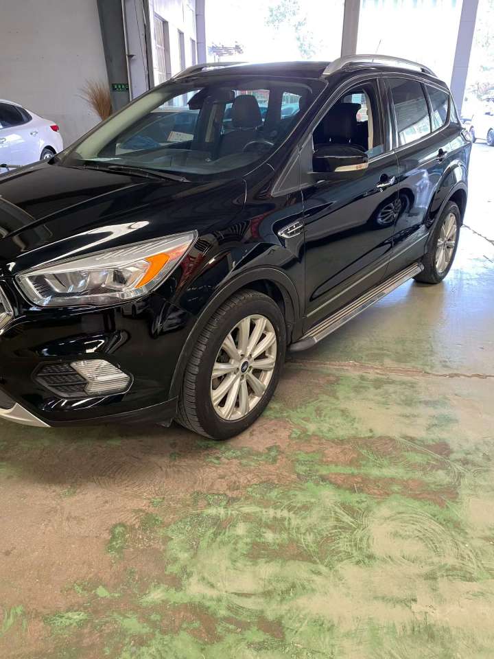 Ford Kuga 1.5T Automatic High Trim 3