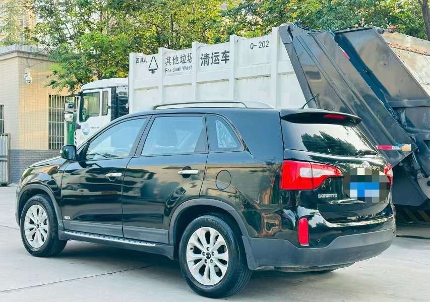 Kia Sorento 2.4 4WD 7-Seater 6