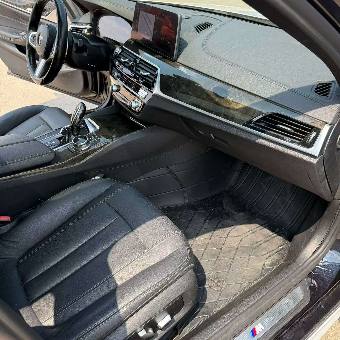 BMW 5 Series 2023 530Li M Sport 8