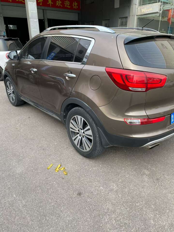 Kia Sportage 2015 2.0L Automatic High Trim 5