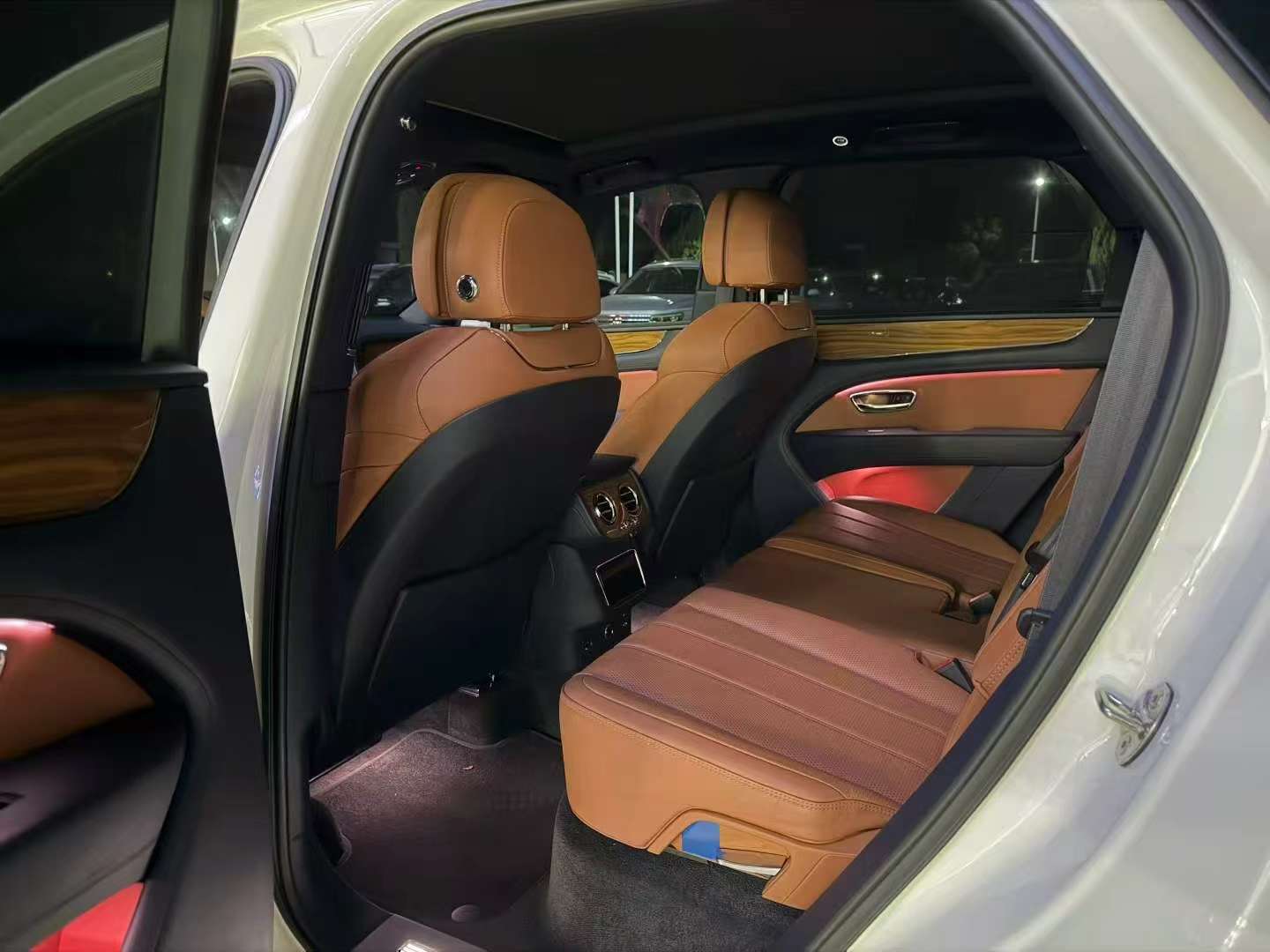 Bentley Bentayga 2021 4.0T V8 5