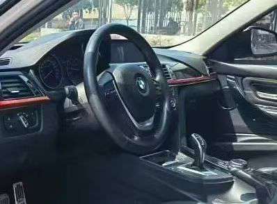 BMW 3 Series 320i M Sport Package 2.0T 4