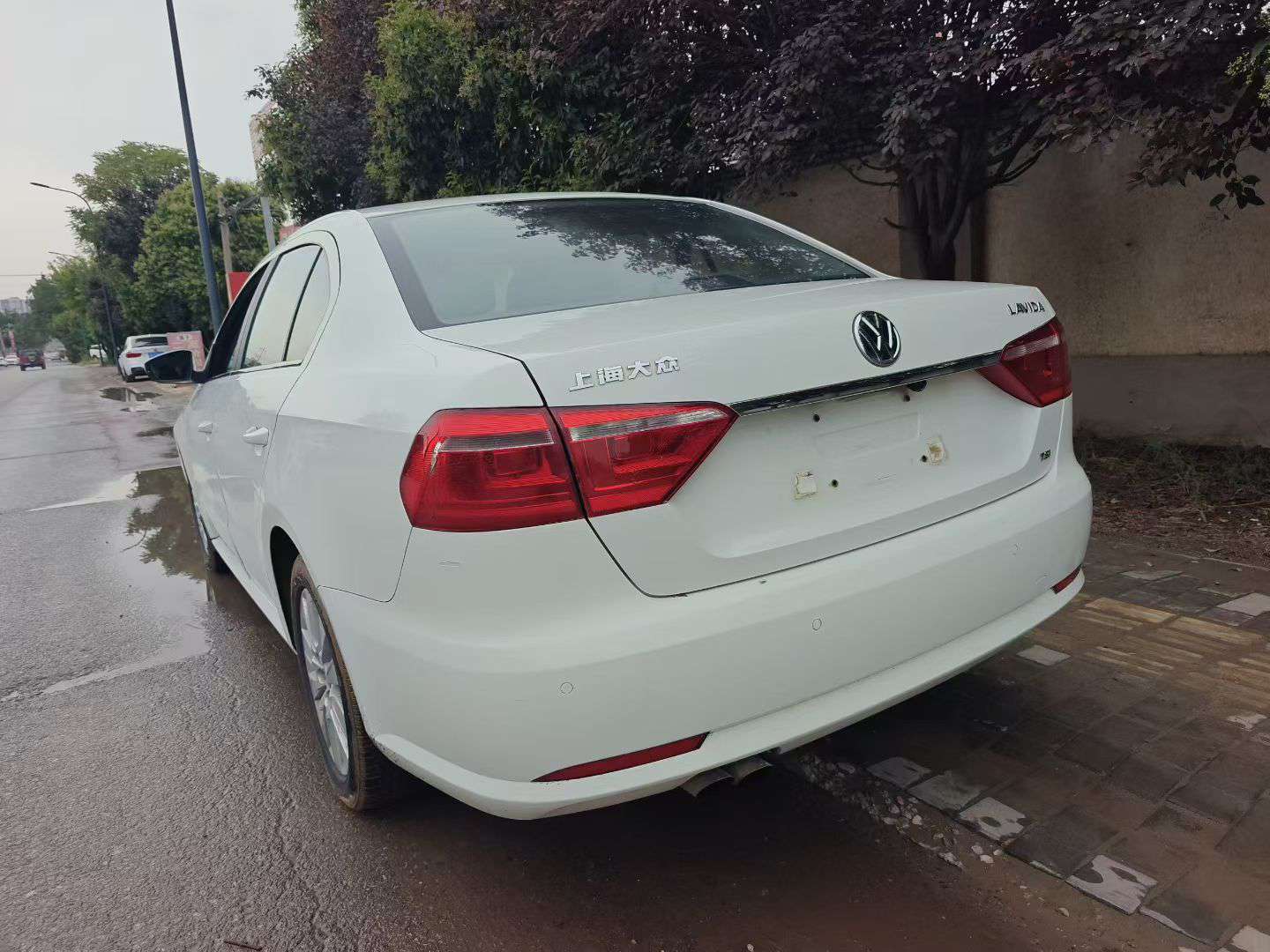 Volkswagen Lavida 2013 1.4T 8