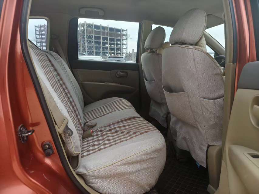Nissan Livina Manual 1.6 4