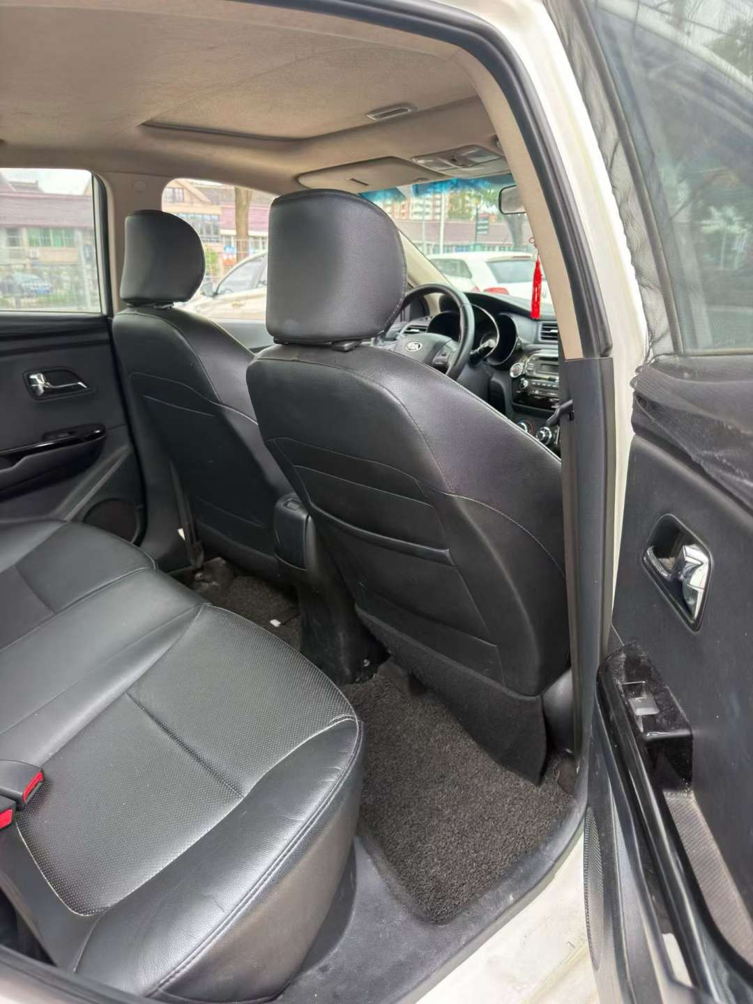 Kia K2 8