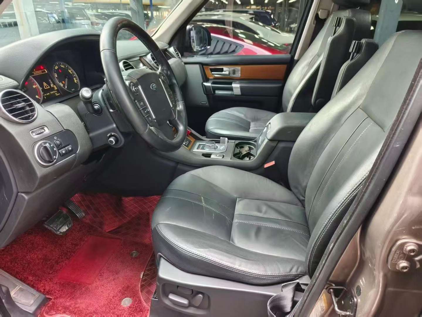 Land Rover Discovery 4 Diesel 3.0T 7-Seater 6