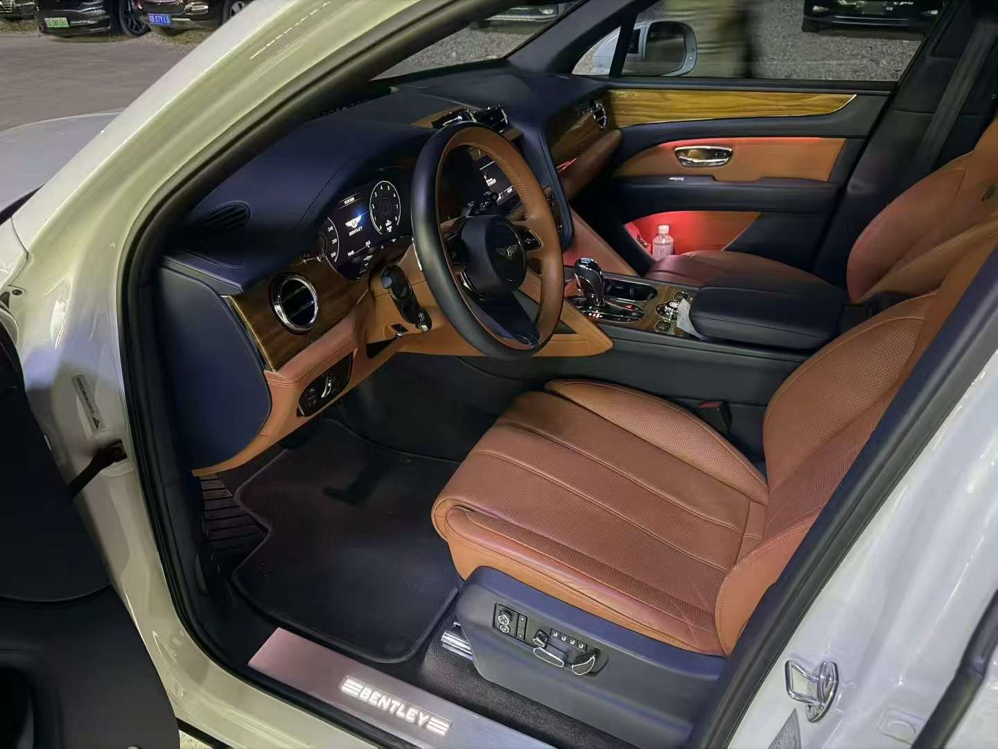 Bentley Bentayga 2021 4.0T V8 4