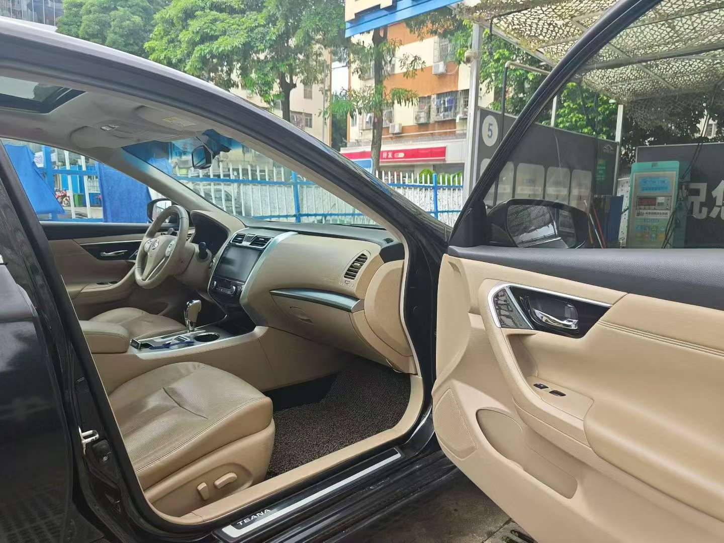 Nissan Teana 2.0L XL Zhijin Edition 6