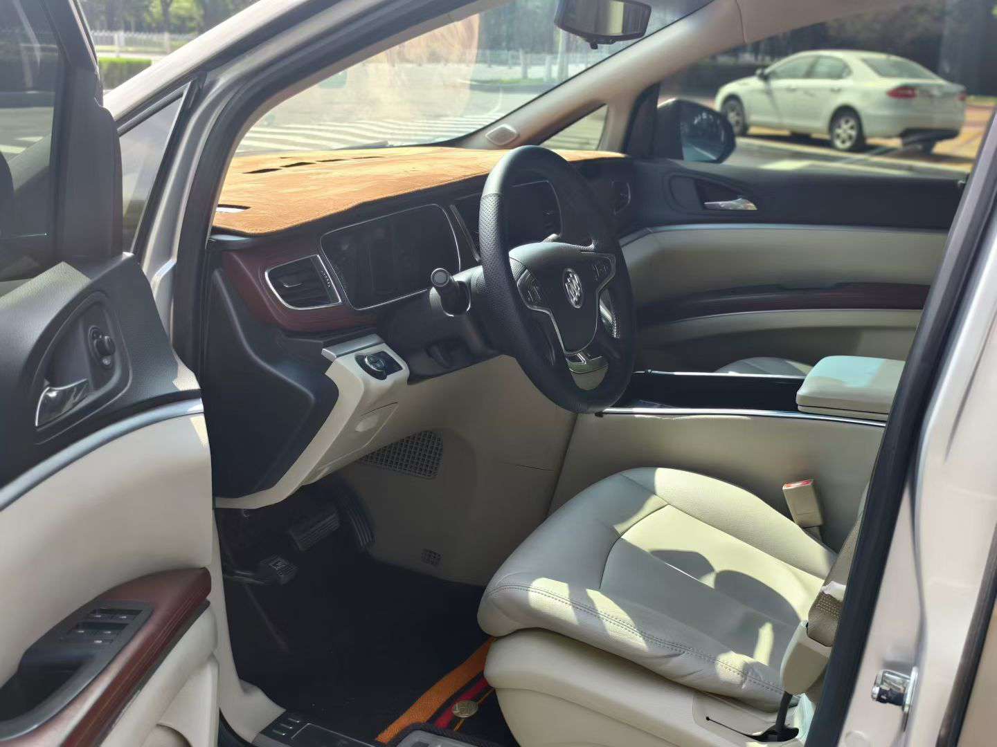 Buick GL8 3.0 Luxury 7