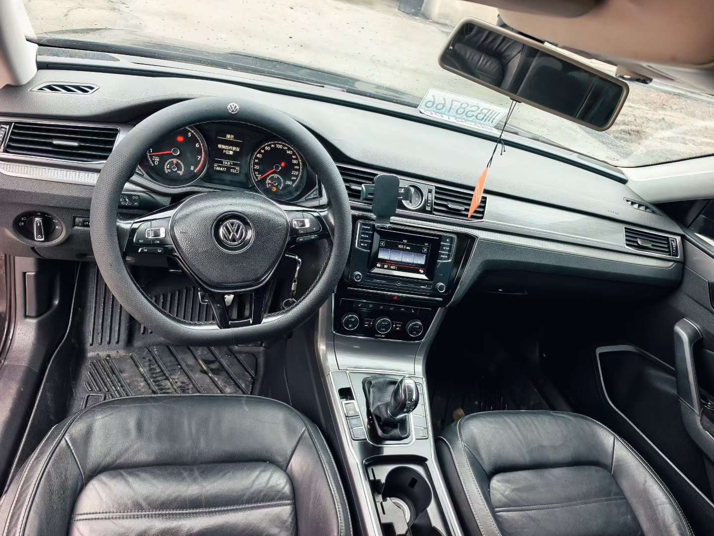 Volkswagen Passat 8