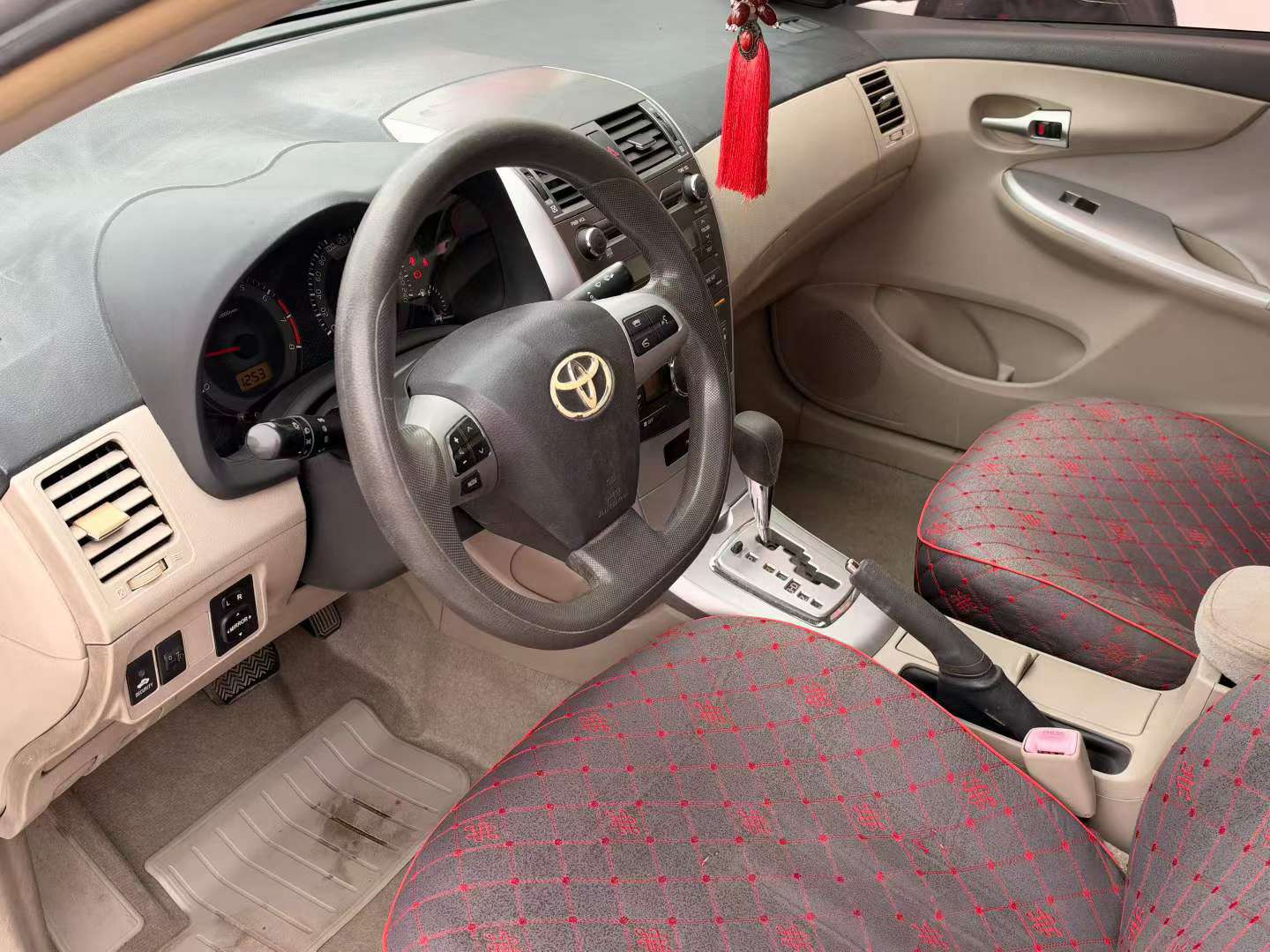 Toyota Corolla 4